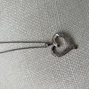 Diamond Heart Necklace 1/10 ct tw Round-cut Sterling Silver
